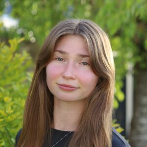 Kristin Harnett About me